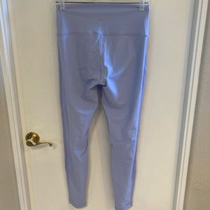 Preowned ( never worn). I think these are Wunder under ( not sure). Size 8.